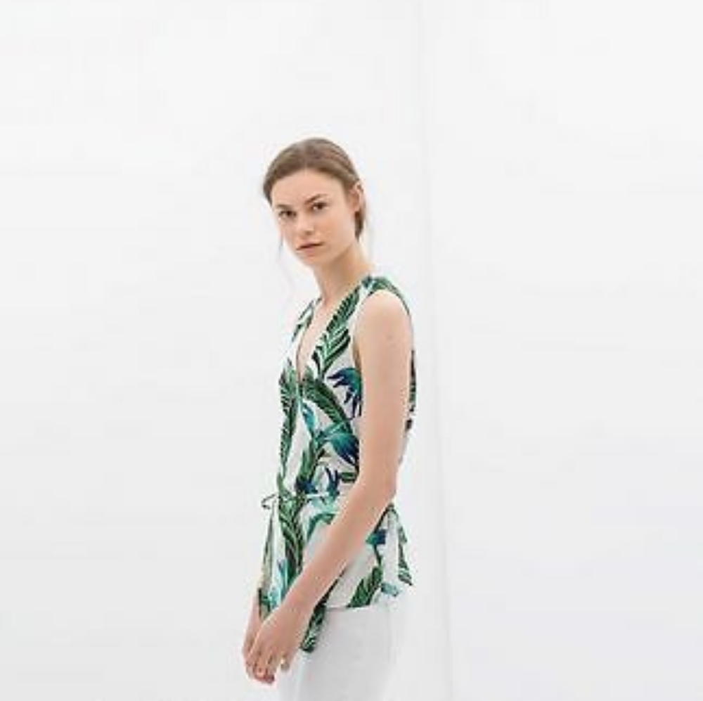NWT Zara Wrap Top